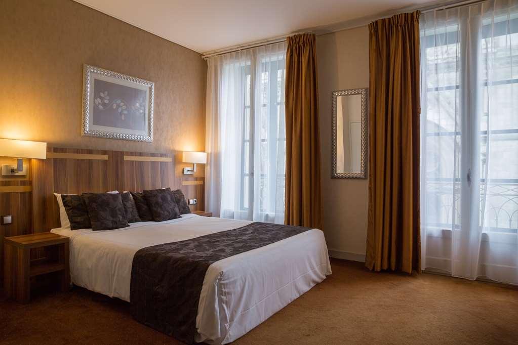 Hotel The Originals Du Grand Monarque Nantes Gare Room photo