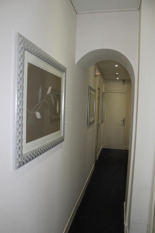 Hotel The Originals Du Grand Monarque Nantes Gare Exterior photo